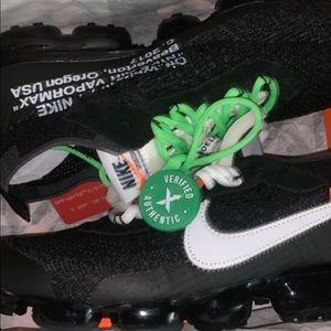 Off white vapormax